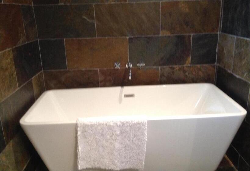 בקתת סופריור בת חדר 1, Moss Farm B&b