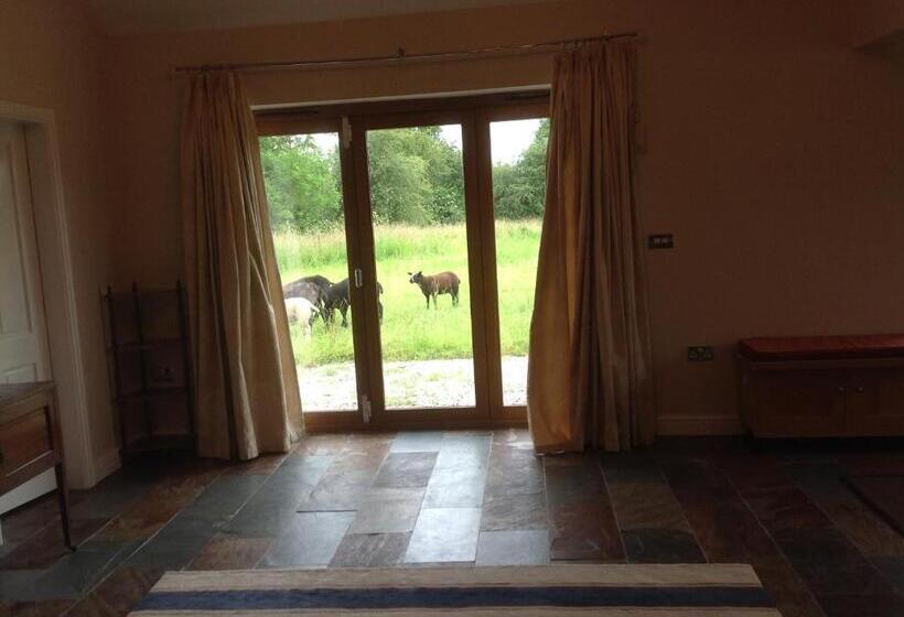 בקתת סופריור בת חדר 1, Moss Farm B&b