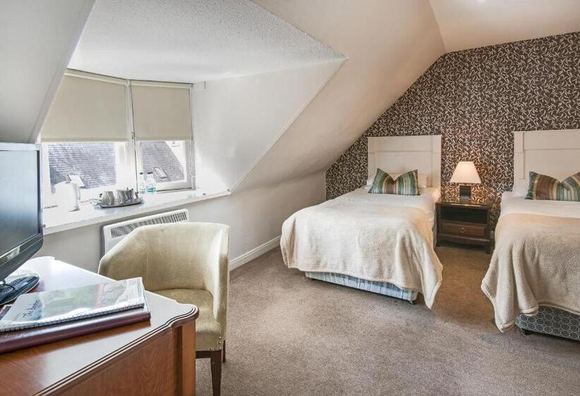 Трехместный Номер Классика, Queenshead Hotel Kelso