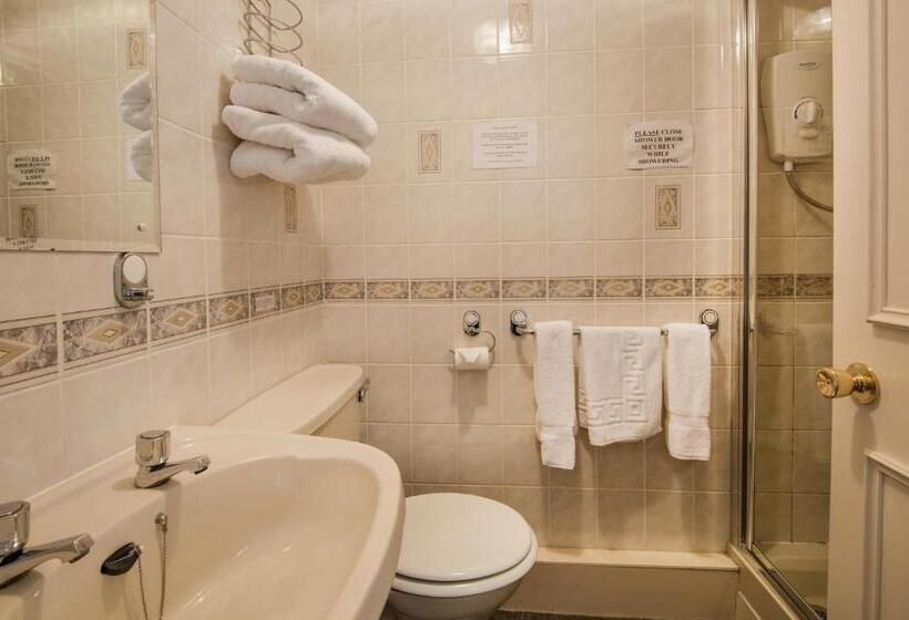 חדר קלאסי לשלושה, Queenshead Hotel Kelso