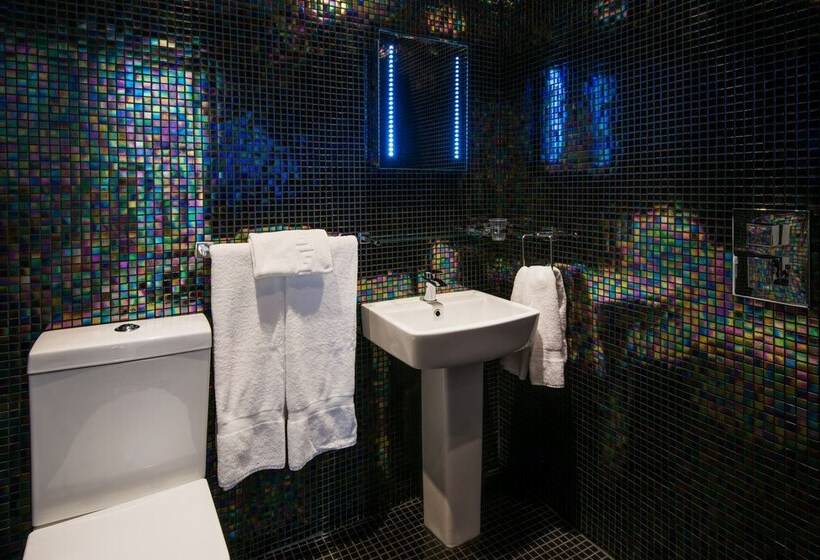 חדר סטנדרט, Queenshead Hotel Kelso