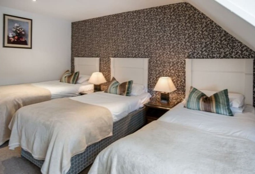 חדר קלאסי לשלושה, Queenshead Hotel Kelso