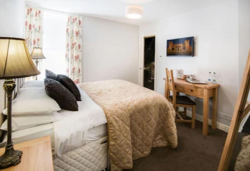 Трехместный Номер Классика, Queenshead Hotel Kelso