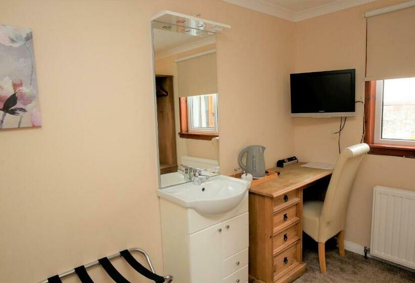 标准单人间共用浴室, Ardross Glencairn