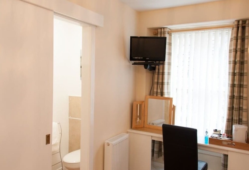 标准单人间, Ardross Glencairn