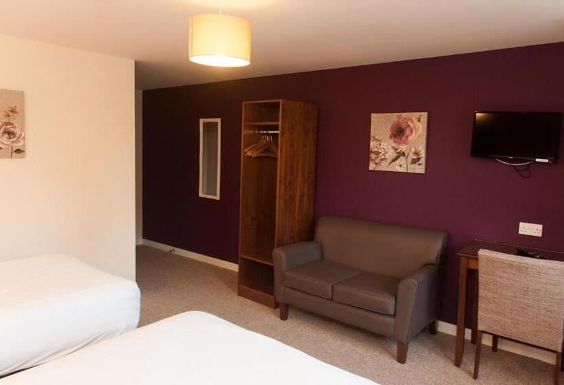 家庭间, Ardross Glencairn