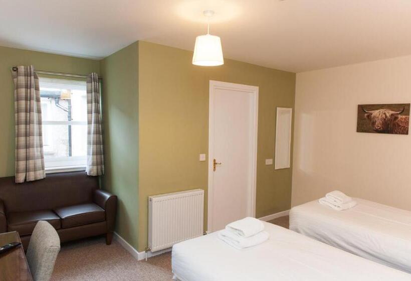 غرفة قياسية, Ardross Glencairn