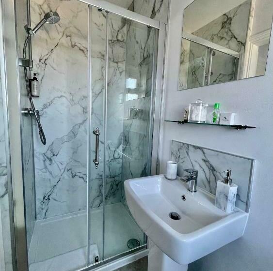 标准间, Bojangles Guest House