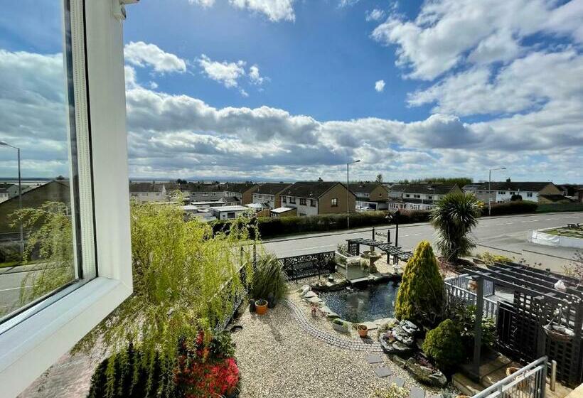 豪华房间, Bojangles Guest House