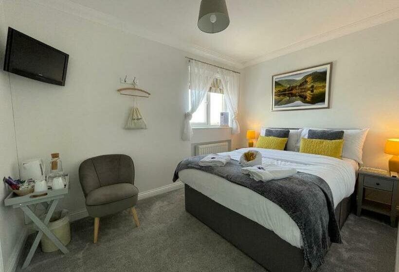 Номер Стандарт, Bojangles Guest House
