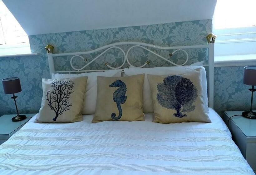 Семейный Номер, Branstone Guest House