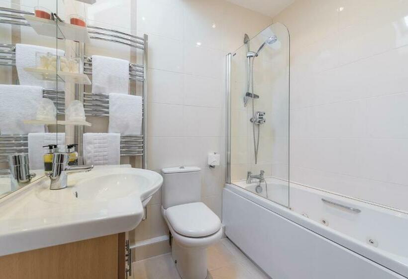 Полулюкс Одноместный с Террасой, Canaston Oaks