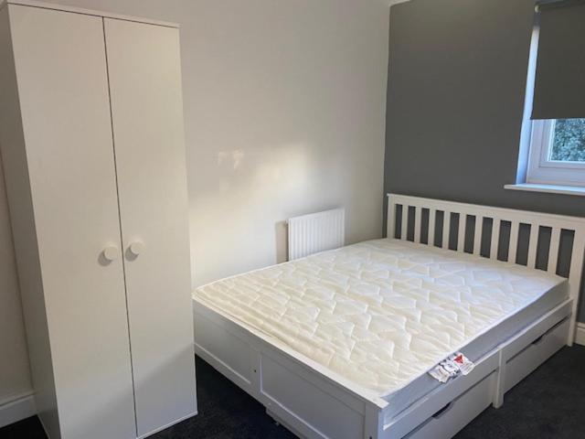 Номер Стандарт, Circle Guest House Bed Only