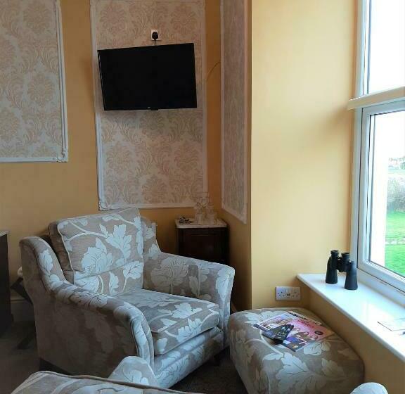 סוויטה, Min Y Don Guest House