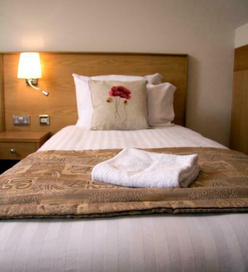 Quarto standard, Somerfield Lodge