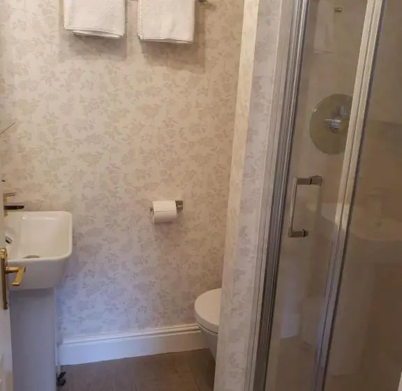 Economy-huone, Strathmore Guest House