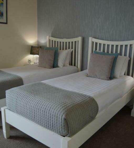 スタンダードルーム, The Charlton Arms