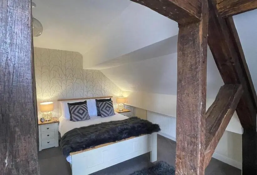 Comfort-huone, The Charlton Arms