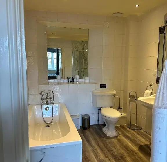 Standard-huone, The Charlton Arms
