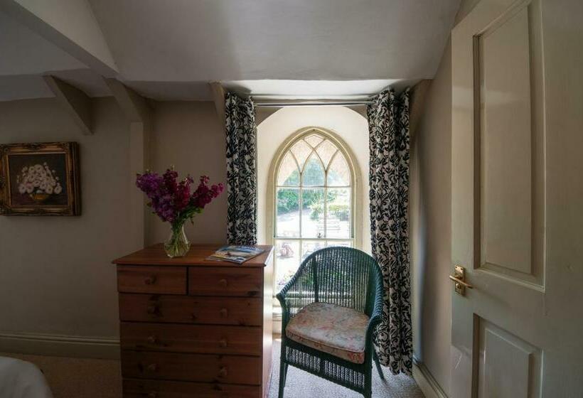 标准间, The Old Inn