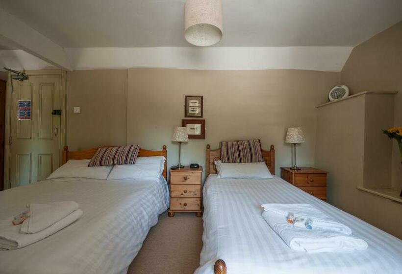 标准间, The Old Inn