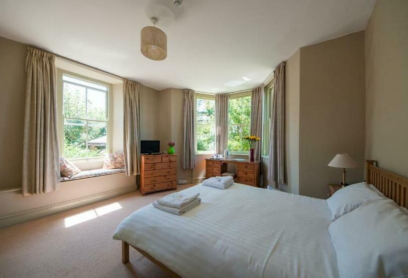 标准间, The Old Inn