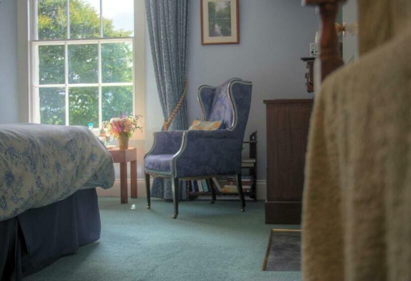 غرفة سوبيريور سرير كينج, The Old Rectory