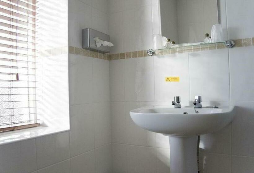 デラックスルーム, The Railway Inn