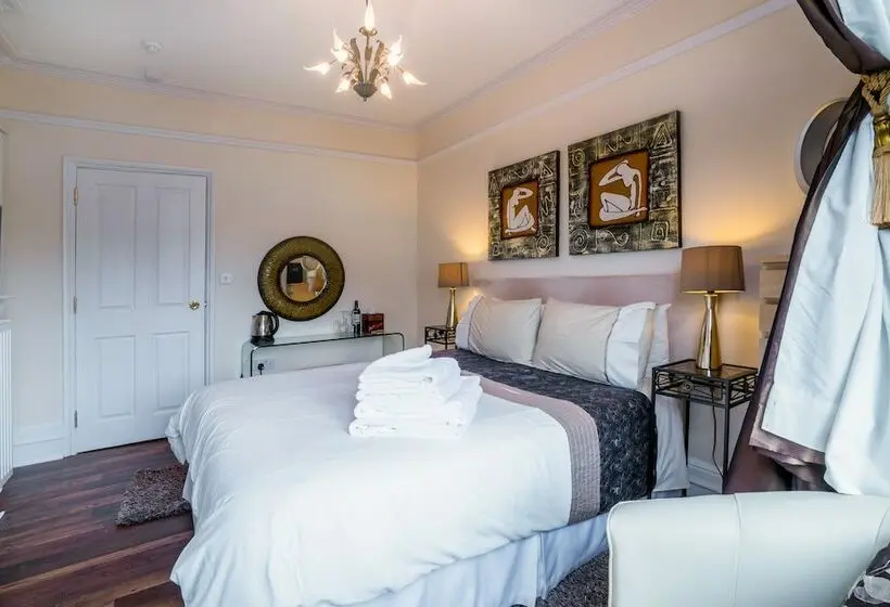 Superior-huone, Westwood Guest House