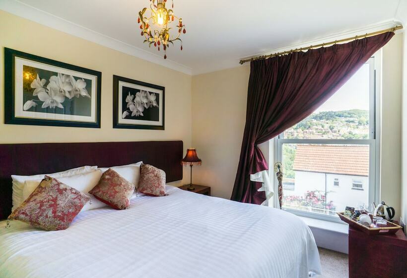 غرفة قياسية مطلّة علي البحر, Westwood Guest House