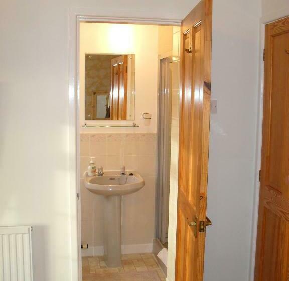 스탠다드 룸, Fernlea Cottage Bed And Breakfast