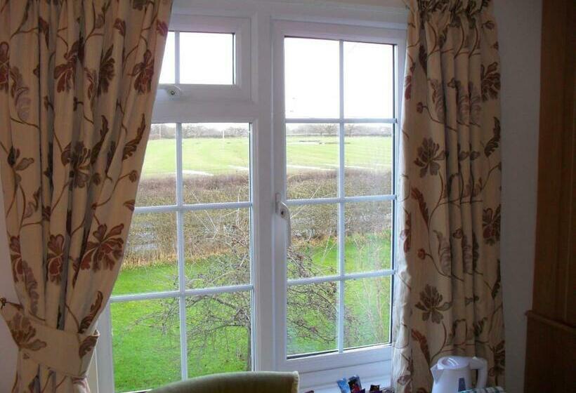 스탠다드 룸, Fernlea Cottage Bed And Breakfast