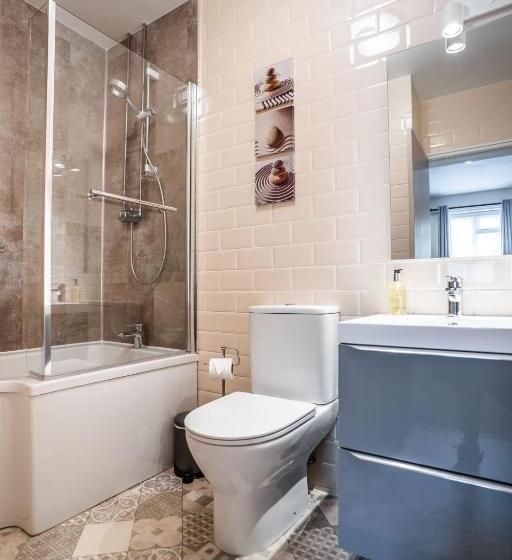 חדר סטנדרט עם מיטת קינג, Black Horse