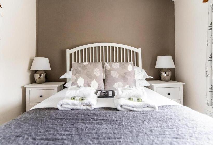 חדר סטנדרט נוף להרים, Black Horse