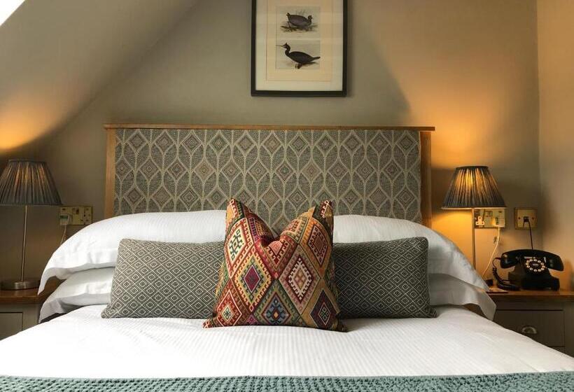 标准间, The Bridge House