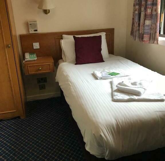 スタンダードシングルルーム, Croit Anna