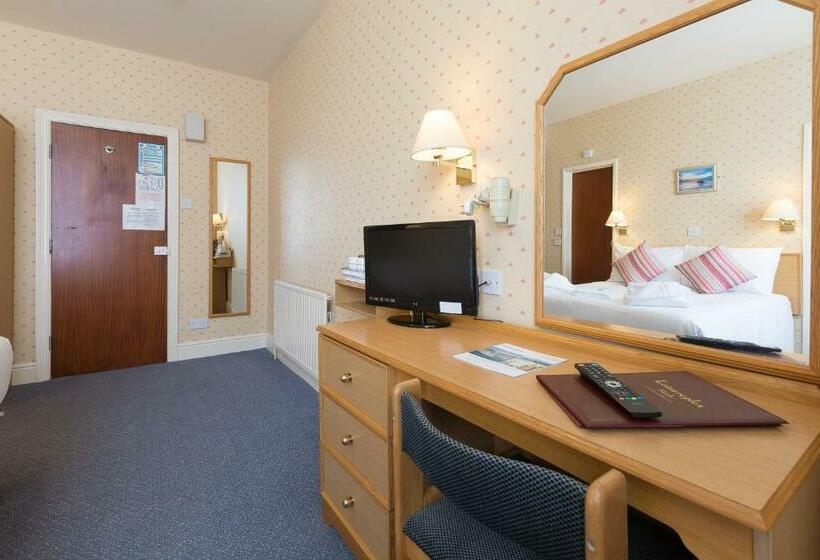 标准单人间, Eliot