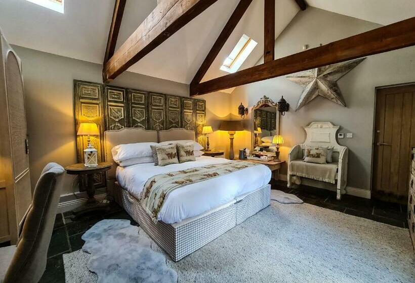 デラックスルーム, Grantham Arms