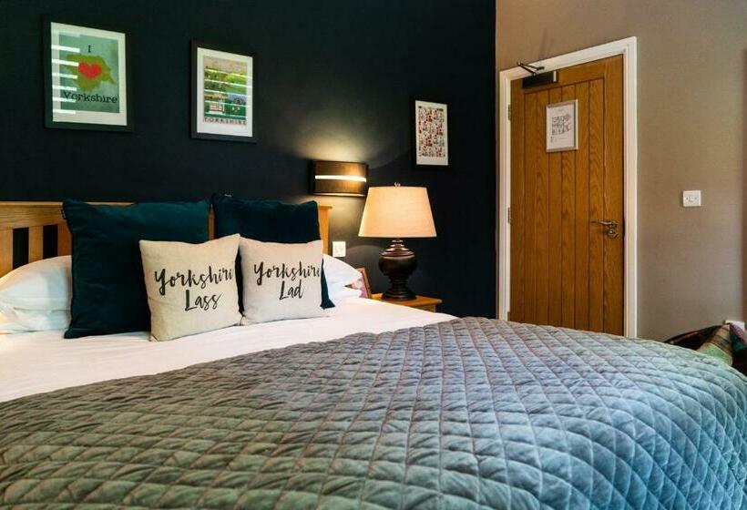 スタンダードルーム, Grantham Arms