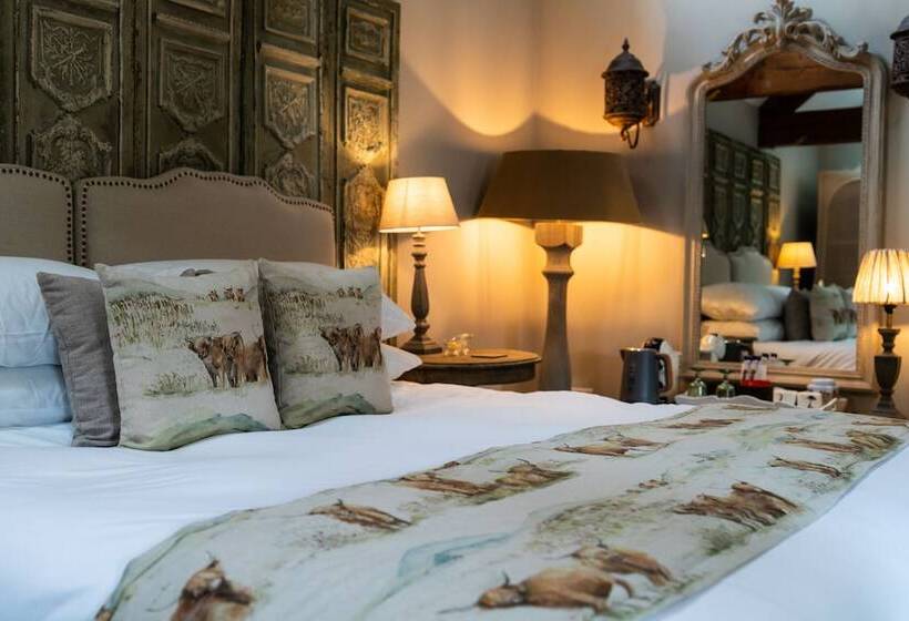 デラックスルーム, Grantham Arms