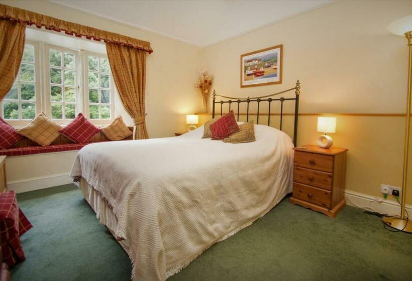 キングサイズベッドのスタンダードルーム, Polraen Country House