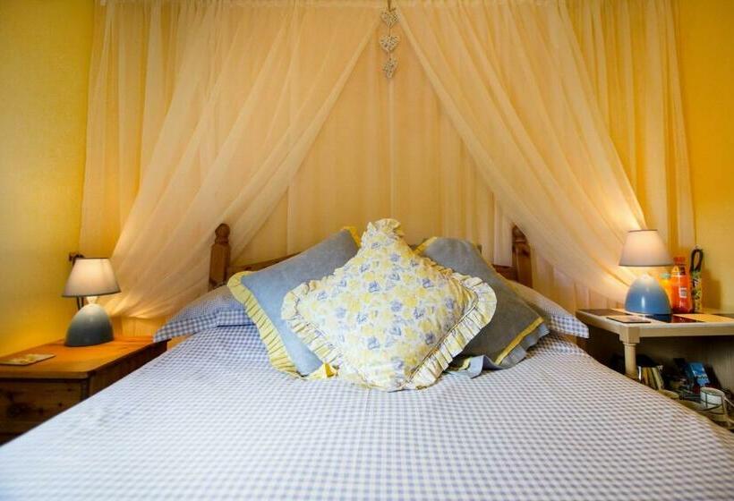 غرفة قياسية, Polraen Country House