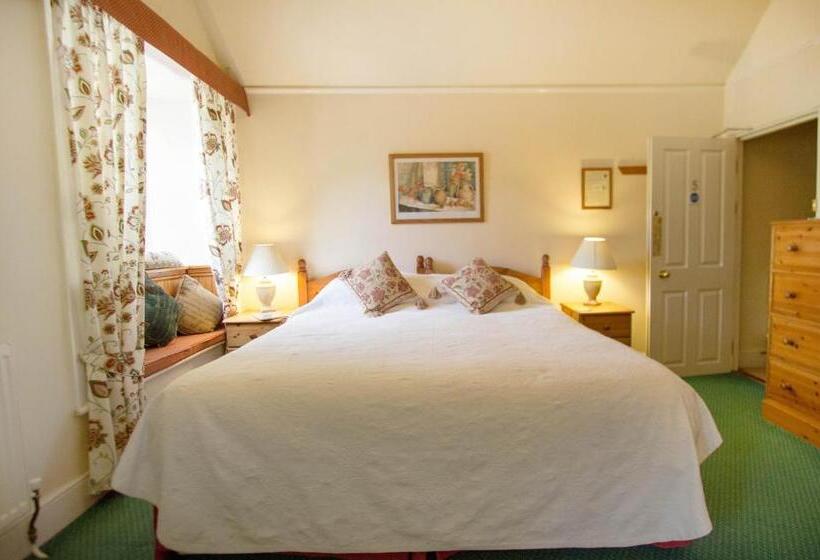 スーペリアファミリールーム, Polraen Country House