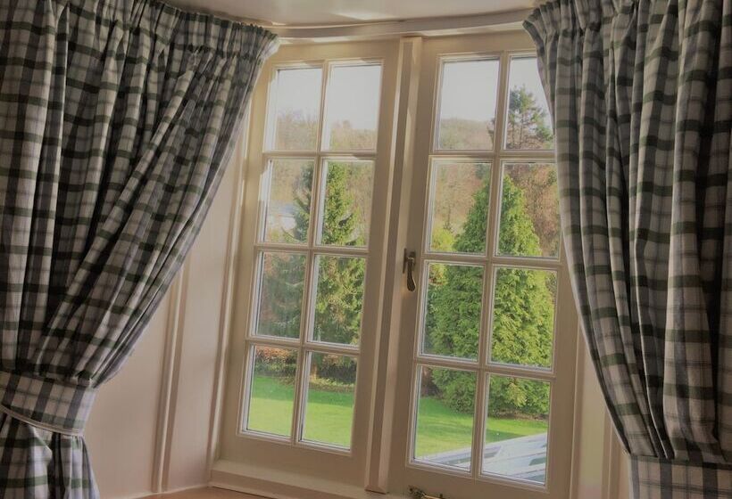 غرفة قياسية مطلّة علي الحديقة, Polraen Country House