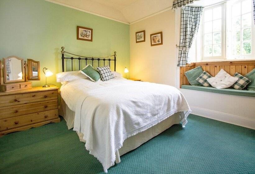 غرفة قياسية مطلّة علي الحديقة, Polraen Country House