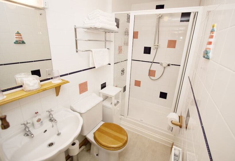 غرفة قياسية مطلّة علي الحديقة, Polraen Country House