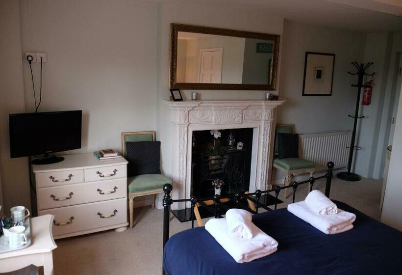 غرفة قياسية سرير كينج, The Bedingfeld Arms