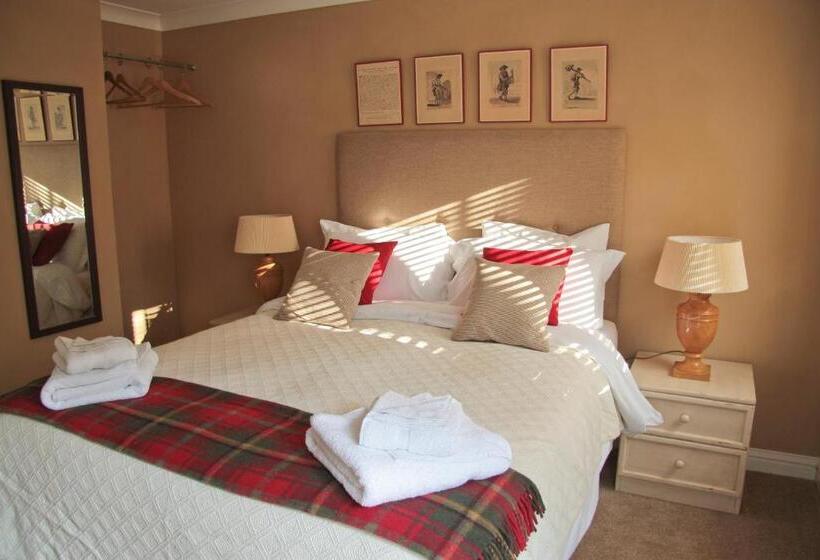 Номер Стандарт, The Bedingfeld Arms