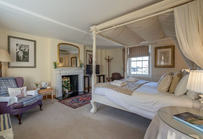 Люкс, The Bedingfeld Arms