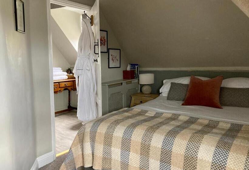 标准间, The Bridge House